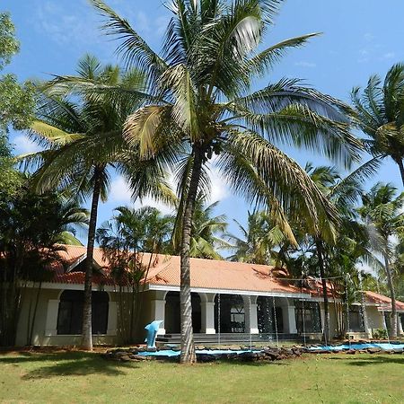 Fantasy Golf Resort Devanahalli Ngoại thất bức ảnh